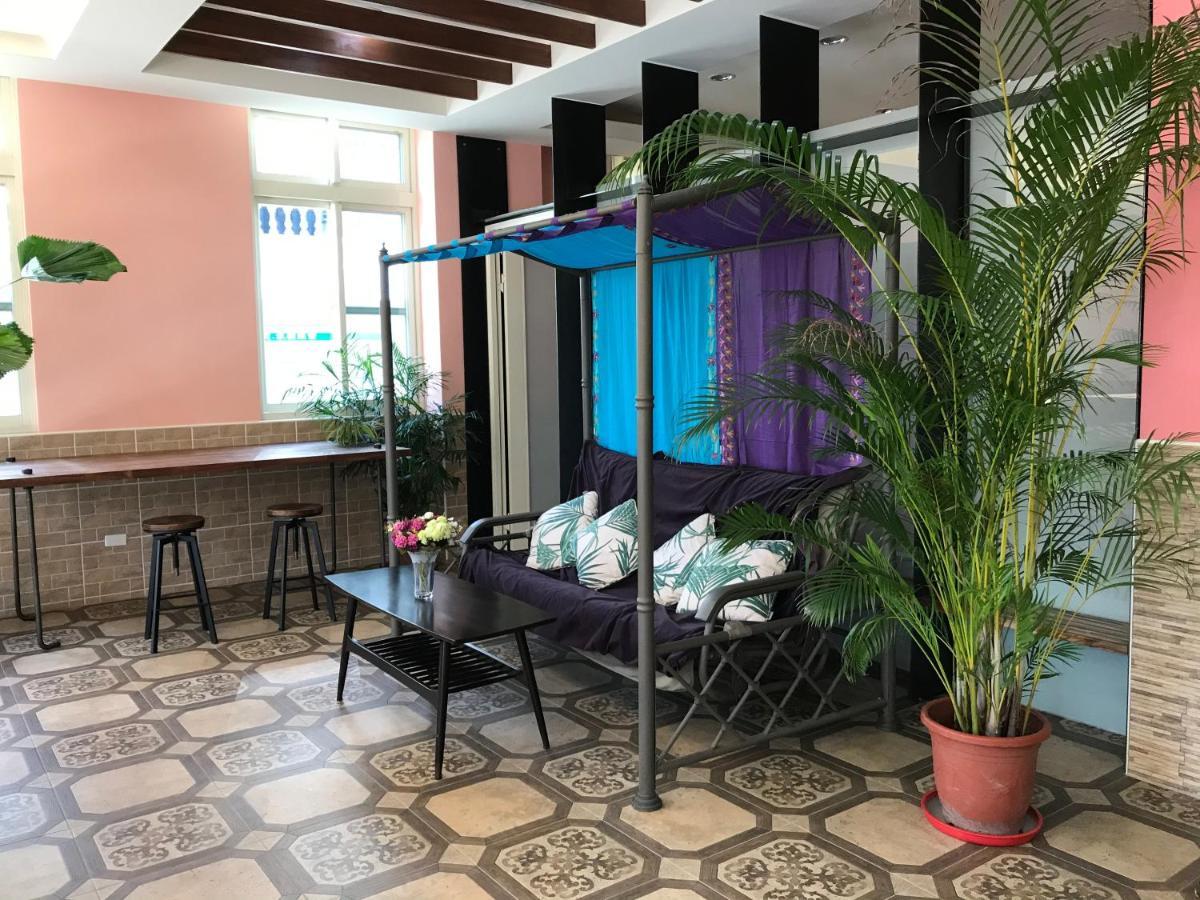 הוסטל פולי 山同青旅背包客棧 מראה חיצוני תמונה